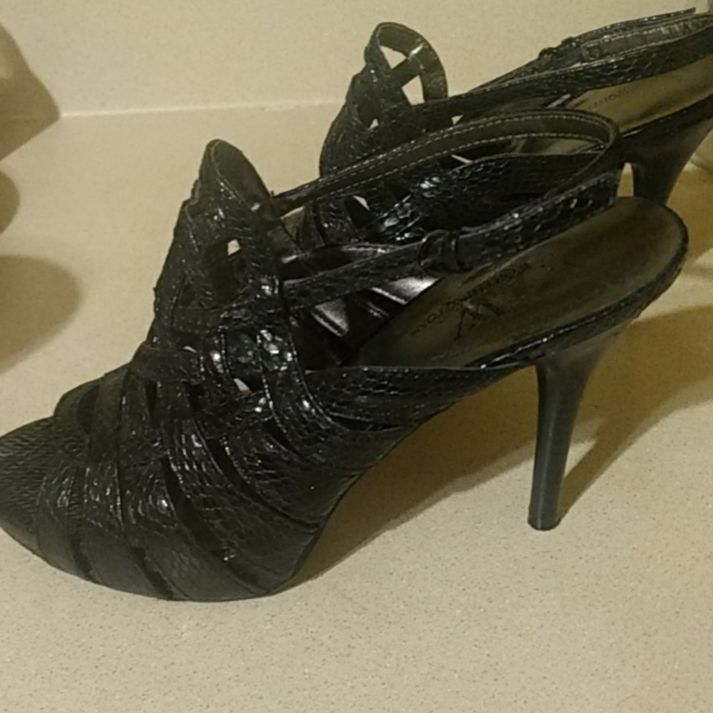 Black Stiletto